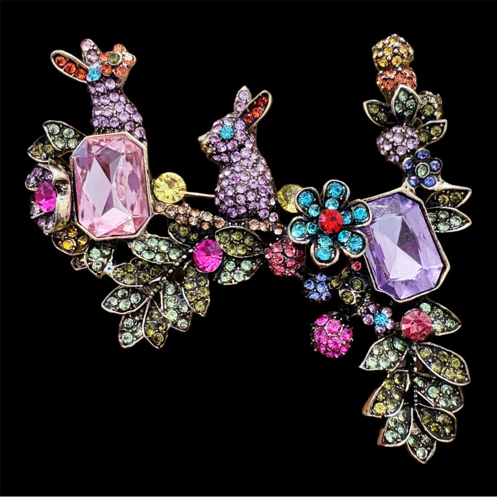 Vintage Style Multicolor Rhinestone Bunny Garden Brooch - Picture 2 of 6